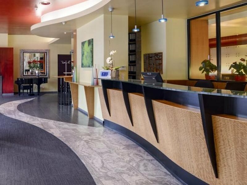 Фото Novum Hotel Ambassador