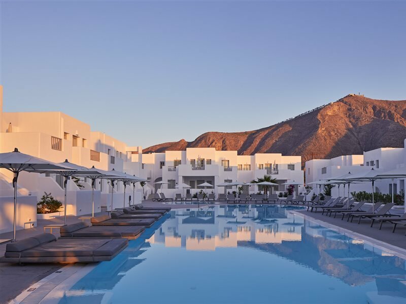 Фото Aqua Blue Hotel