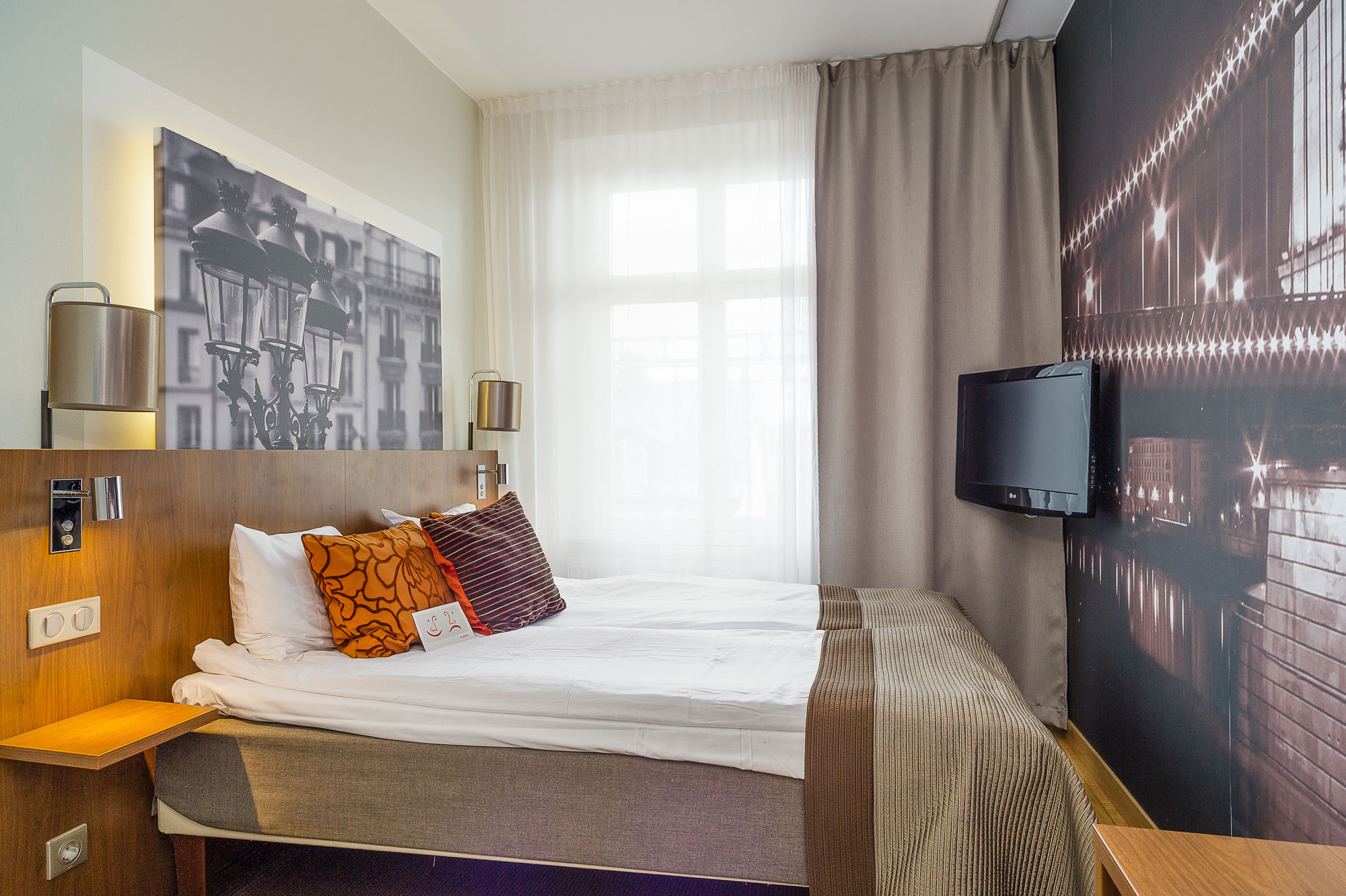 Фото Scandic Stora Hotellet