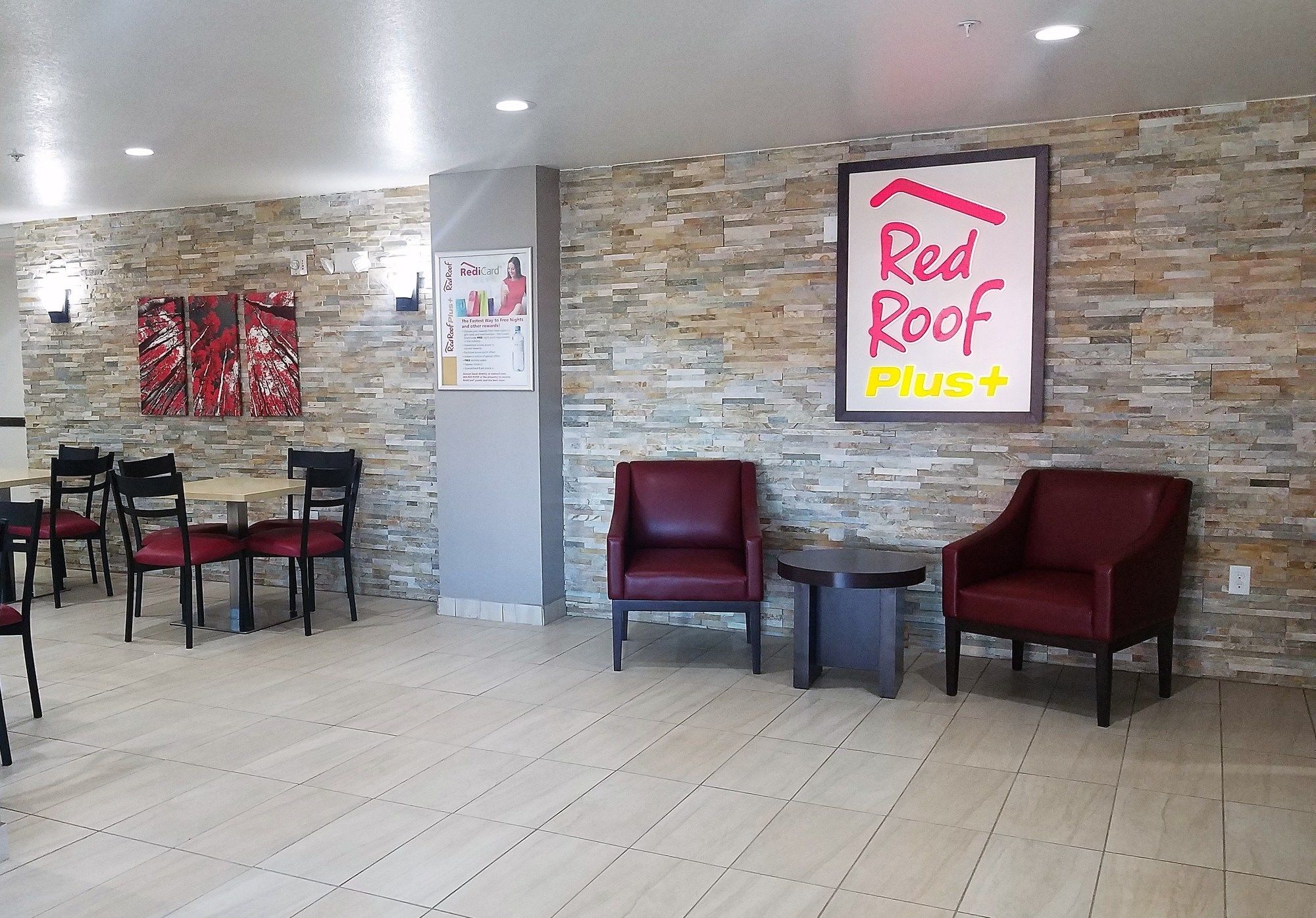 Фото Red Roof Inn Plus+ Fort Worth - Burleson