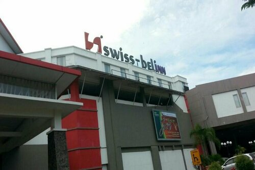 Внешний вид отеля Swiss-Belinn Panakkukang Makassar в Макасаре, фото 3