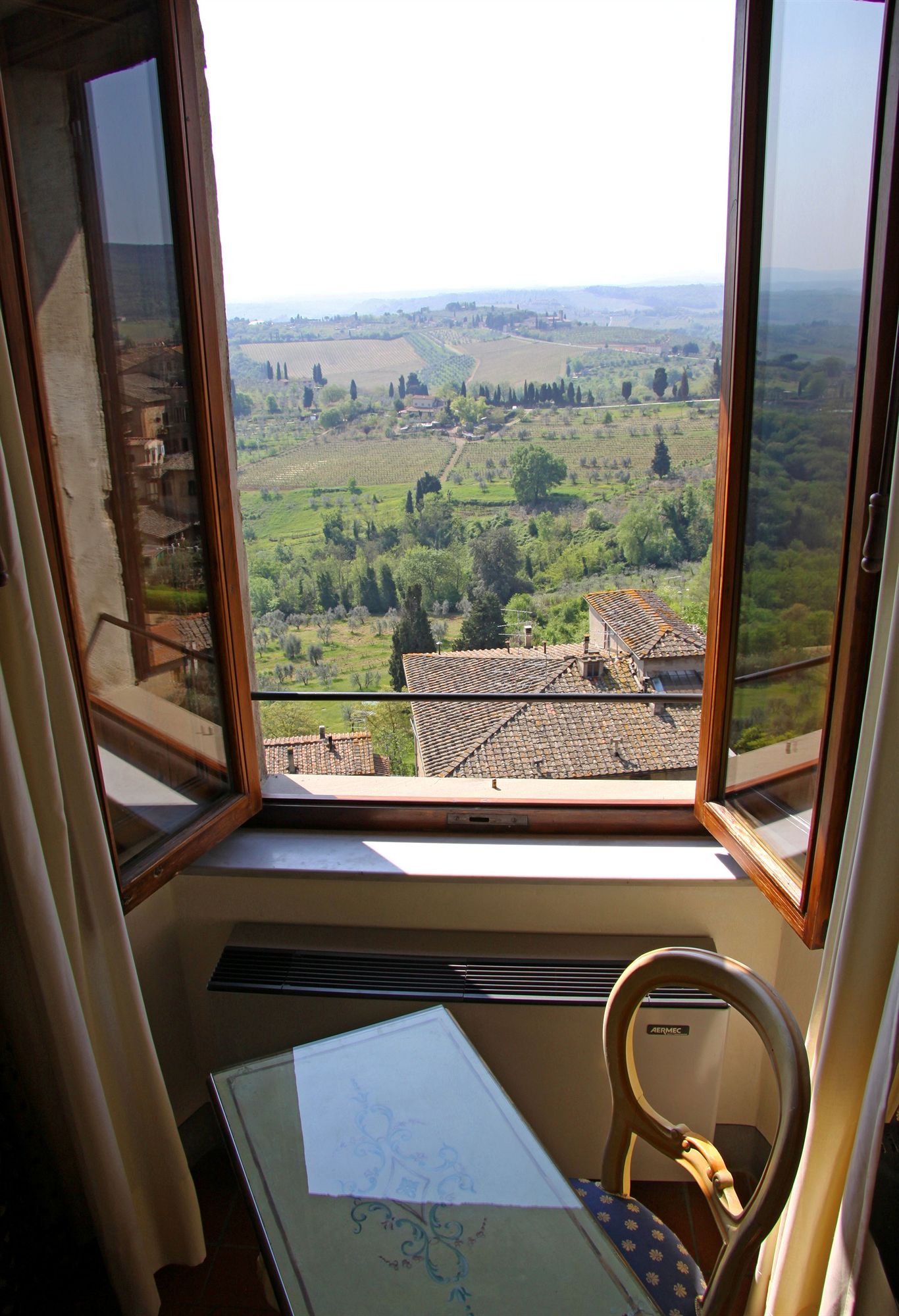 Фото Hotel La Cisterna