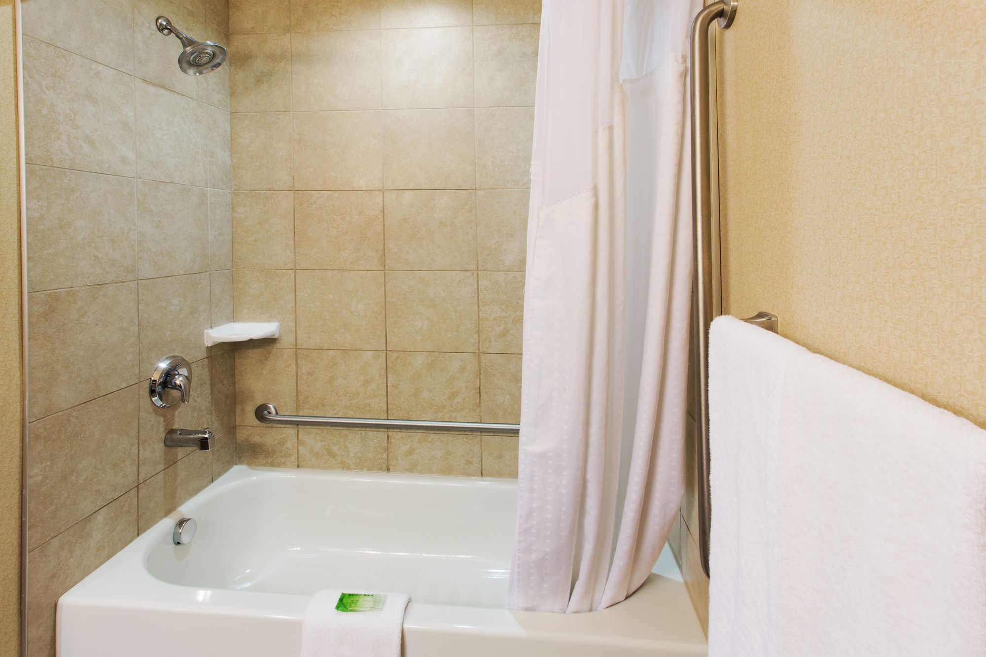 Фото Bayview Hotel