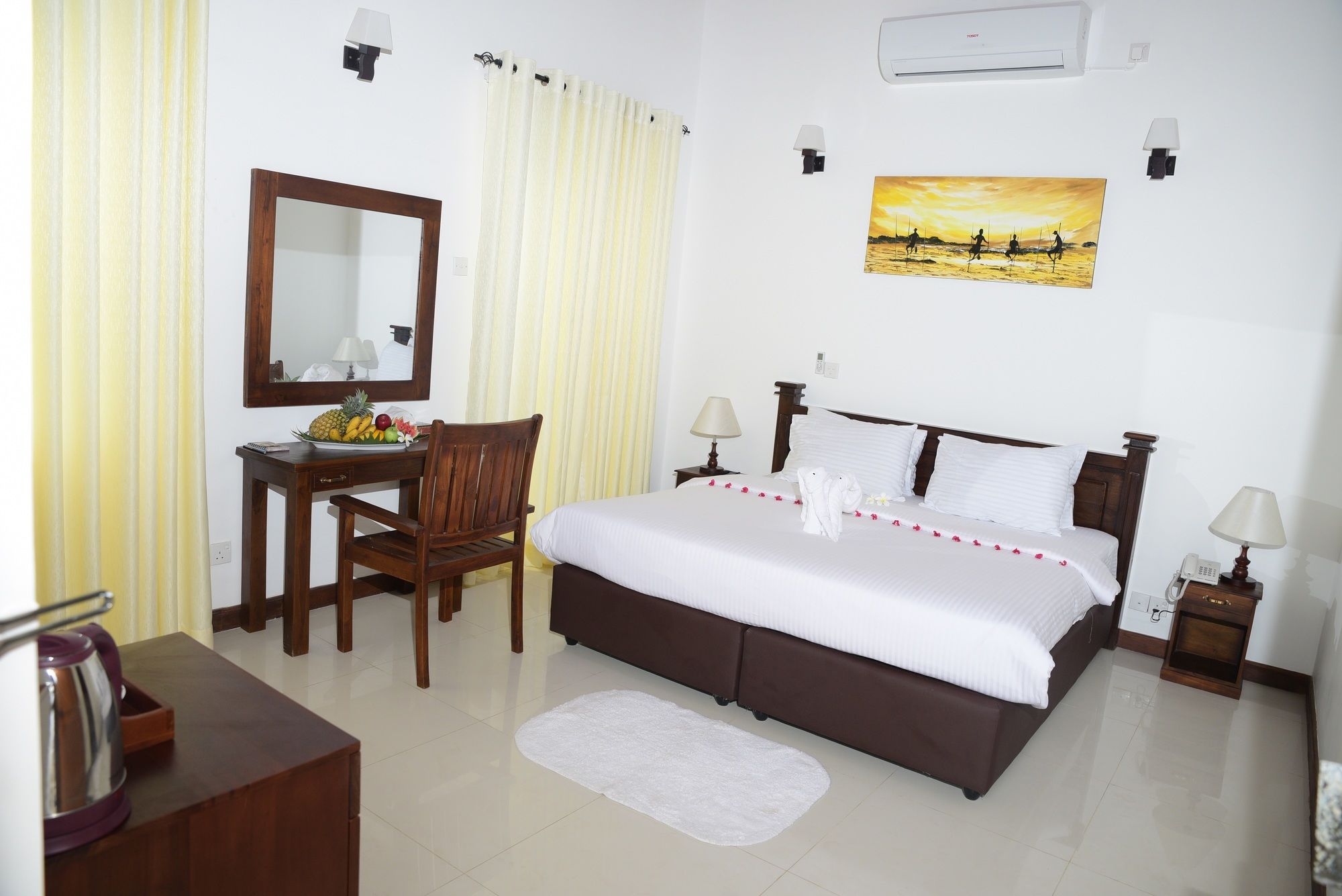 Фото Hikka FnR Villa