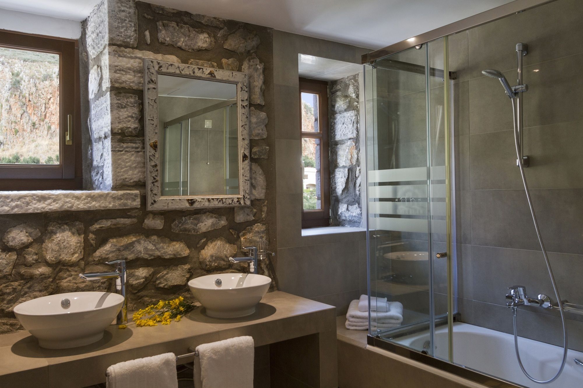 Фото Itilo Traditional Hotel