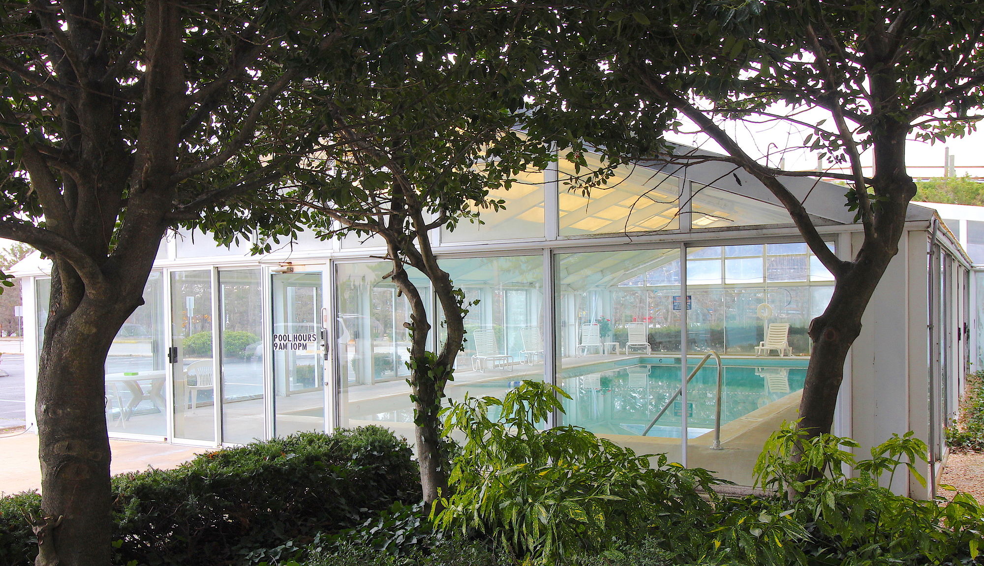 Фото Bay Club Resort by Coolvacay