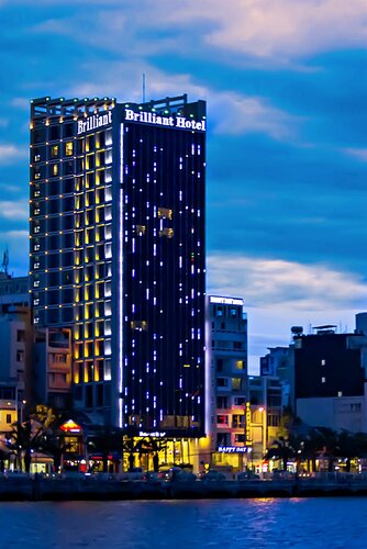 Внешний вид отеля Brilliant Hotel в Дананге, фото 2