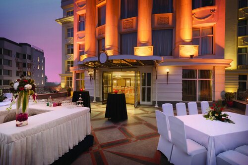 Гостиница Ramada Plaza by Wyndham Chandigarh Zirakpur в Чандигархе