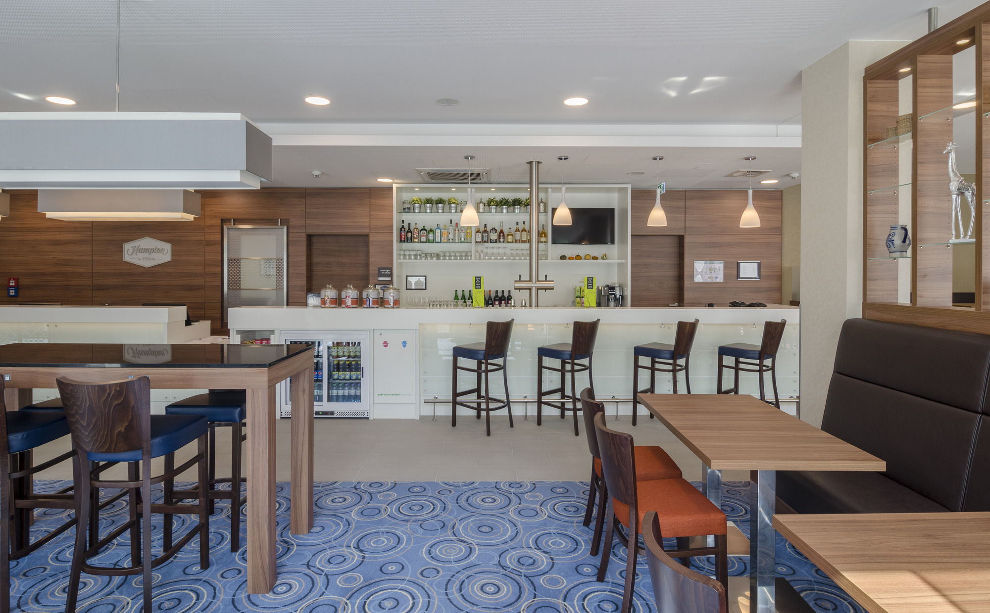 Фото Hampton by Hilton Frankfurt City Centre Messe