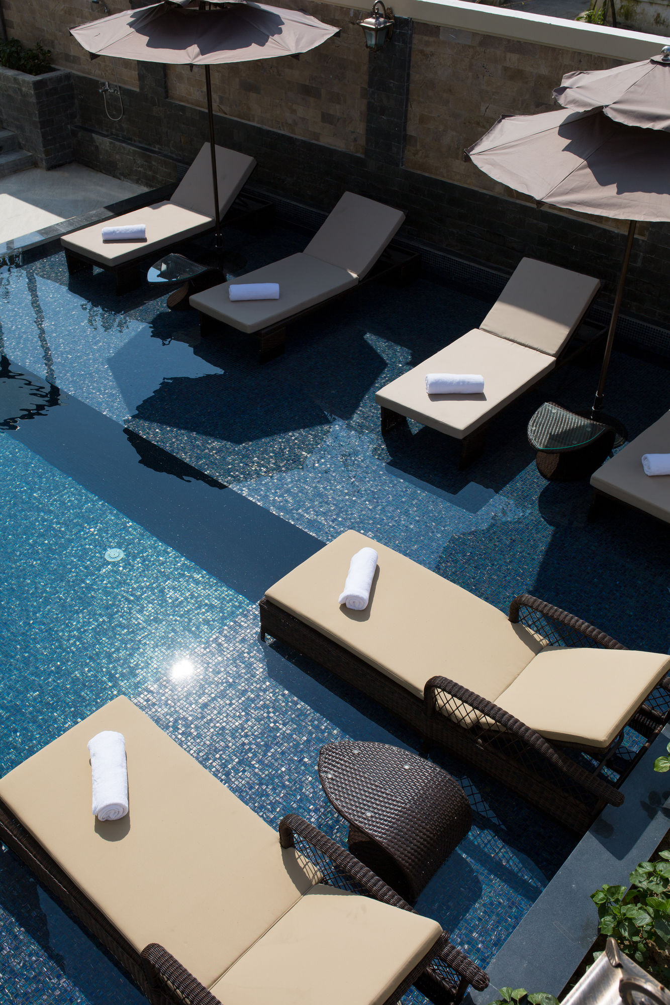 Фото Royal Riverside Hoi An Hotel