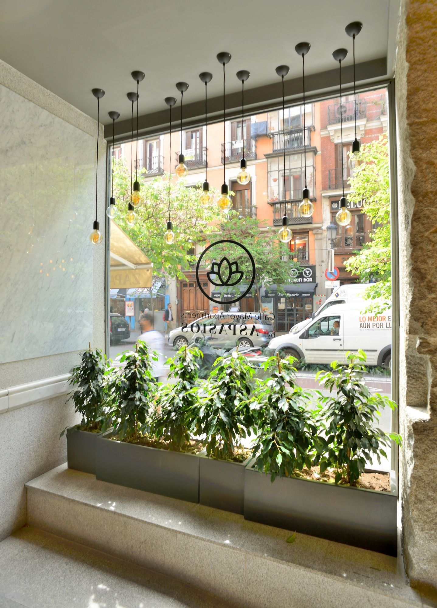 Фото Aspasios Calle Mayor Apartments