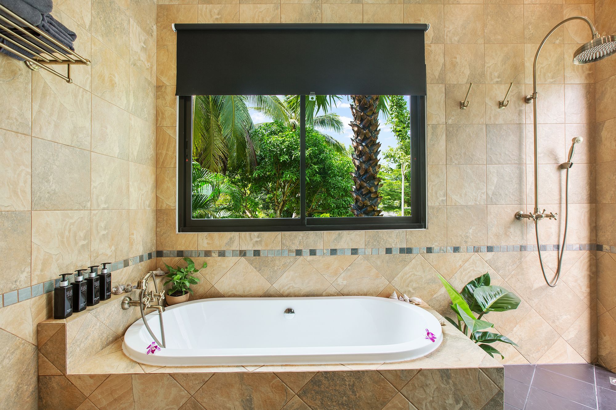 Фото 3-Bedroom Villa Baan Kluay Mai with Private Pool