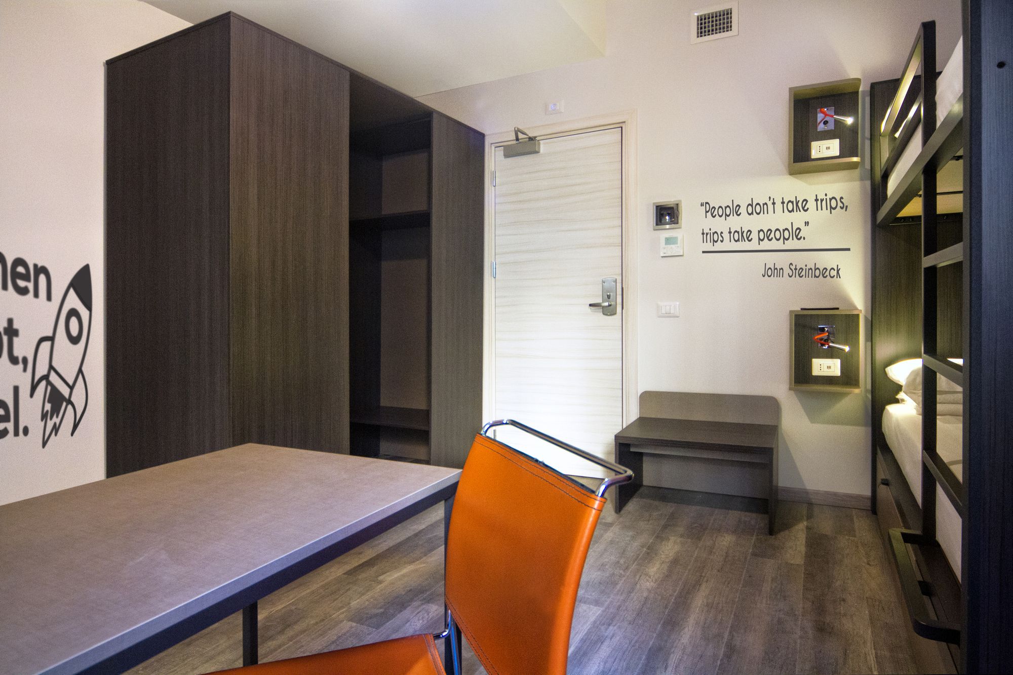 Фото The RomeHello