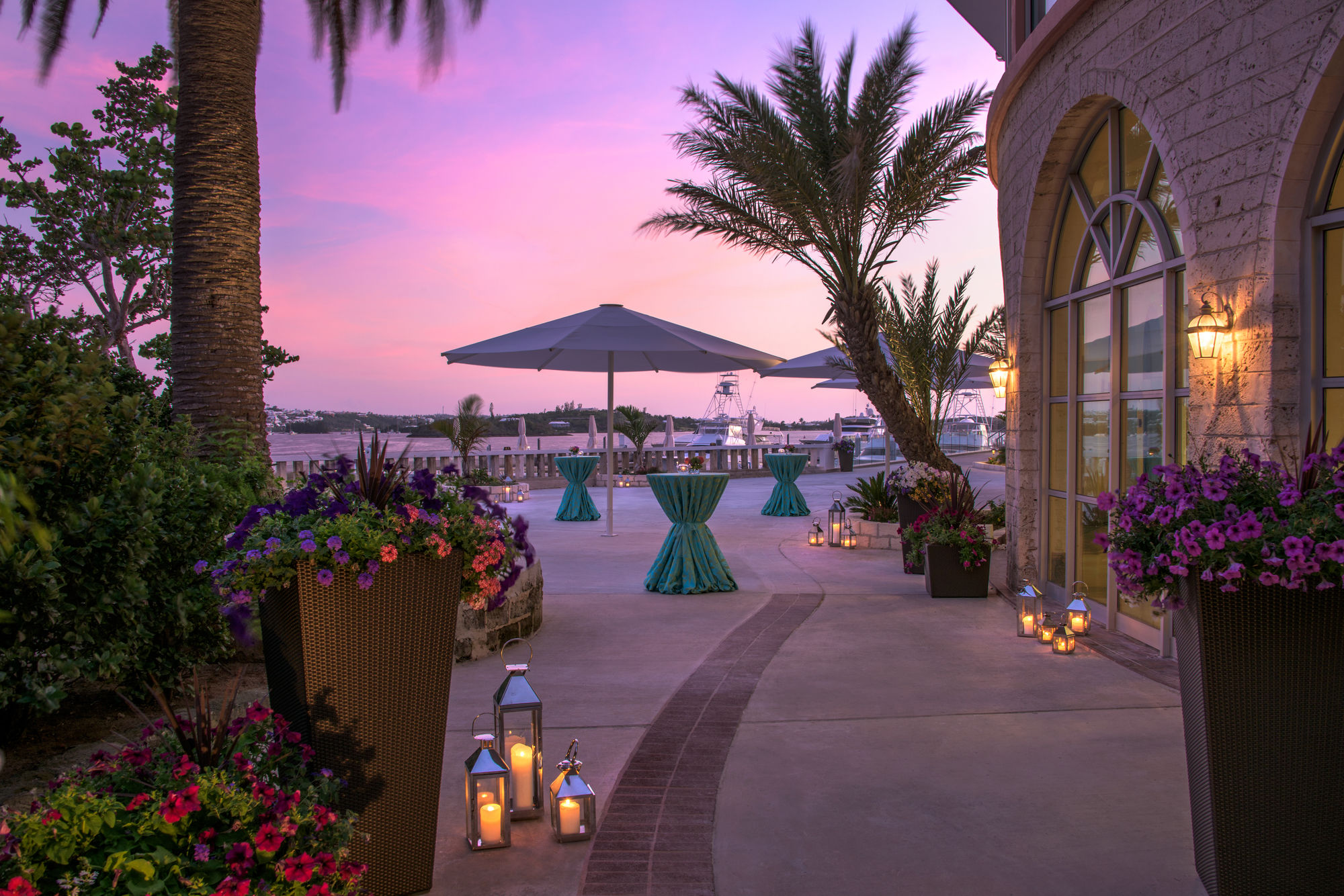 Фото Hamilton Princess & Beach Club A Fairmont Managed Hotel