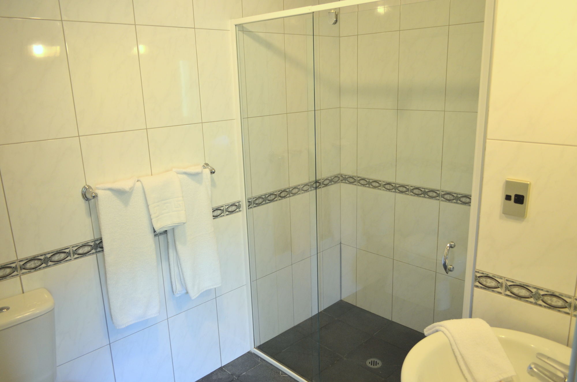 Фото Airport Motel