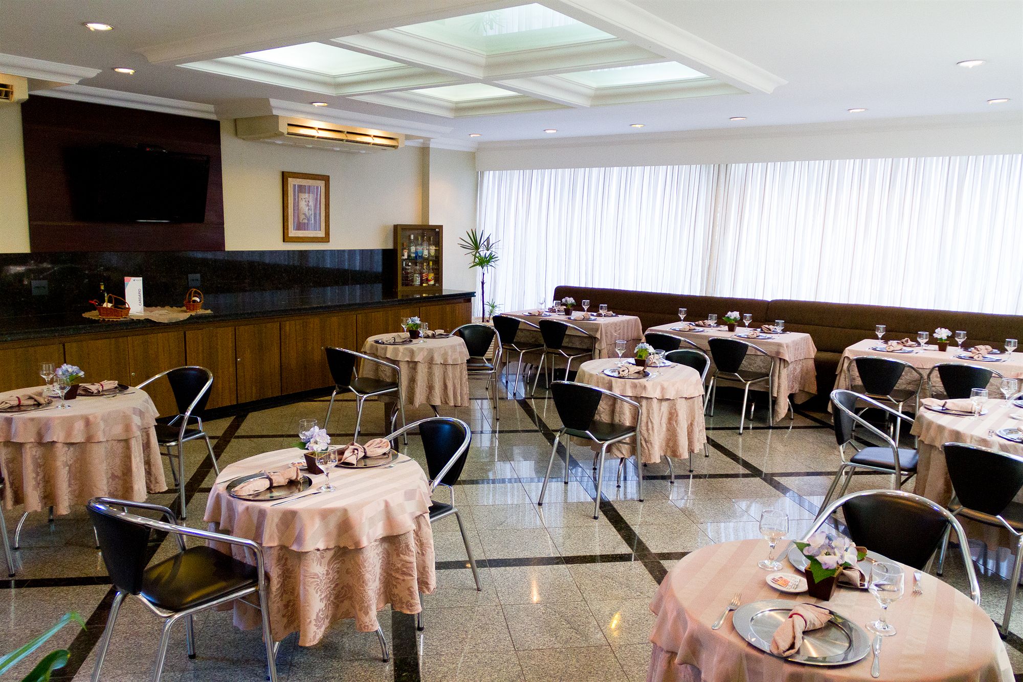 Фото Plaza Inn Executive