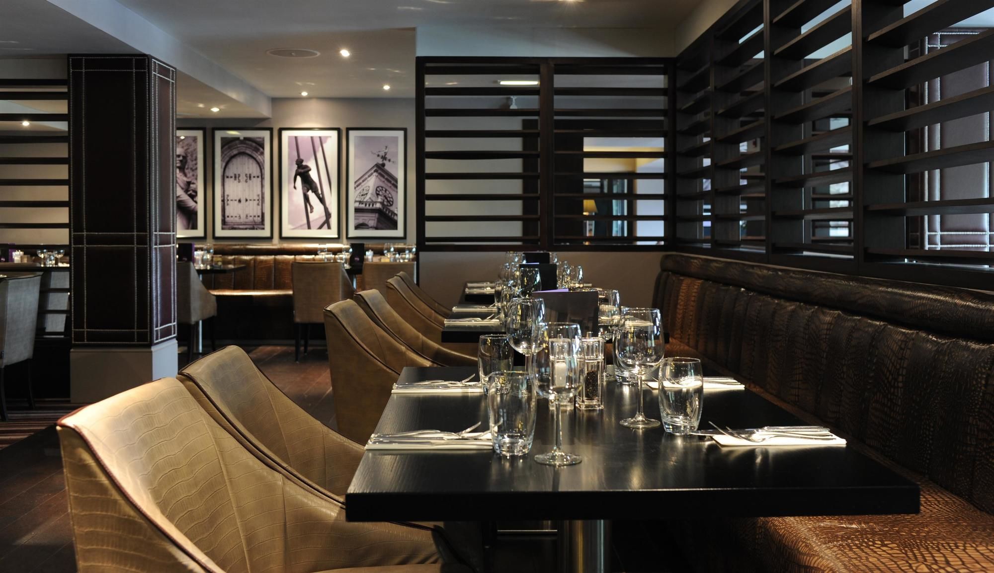 Фото Village Hotel Warrington