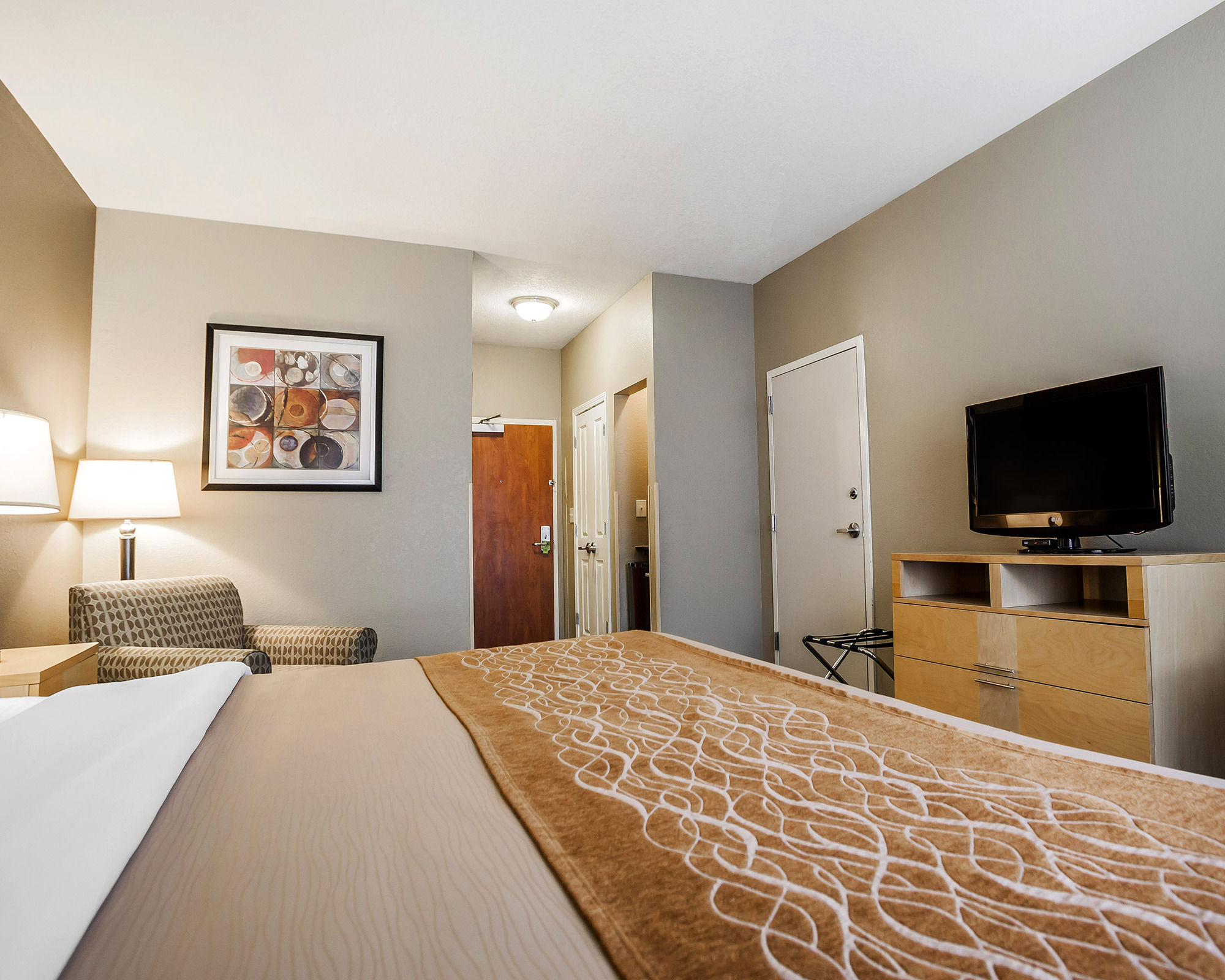 Фото Comfort Inn Kansas City Airport