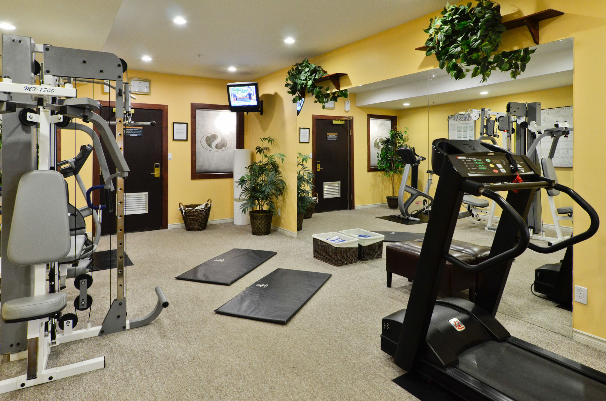 Фото Sandman Hotel Grande Prairie