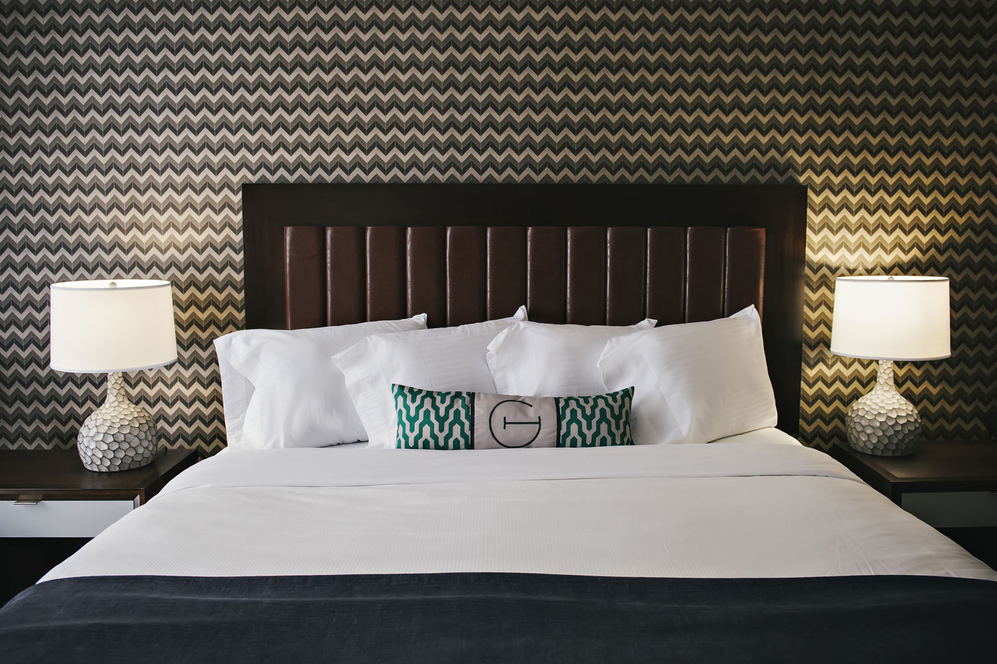 Фото The Grove Hotel