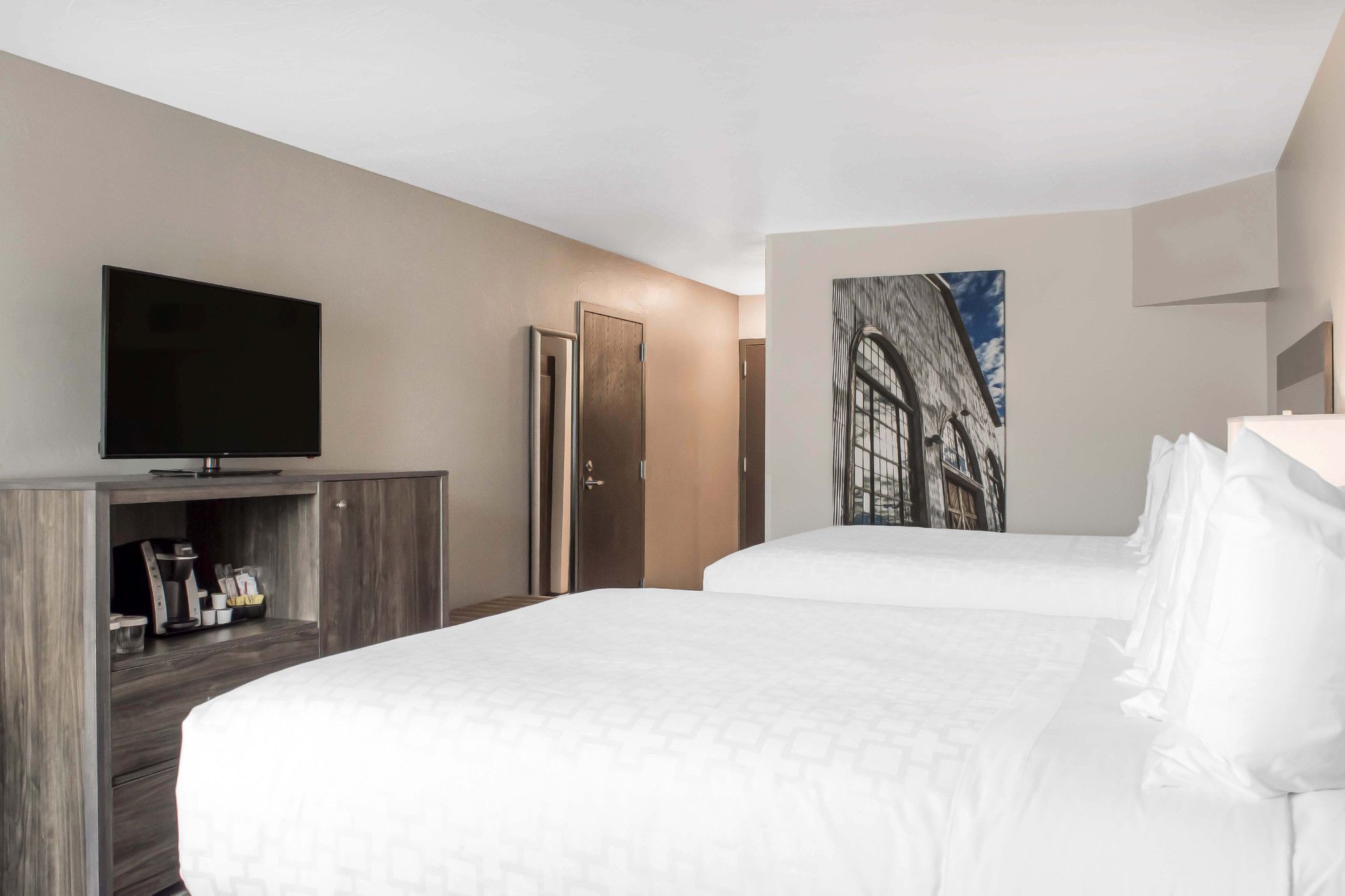 Фото Copper King Convention Center, Ascend Hotel Collection