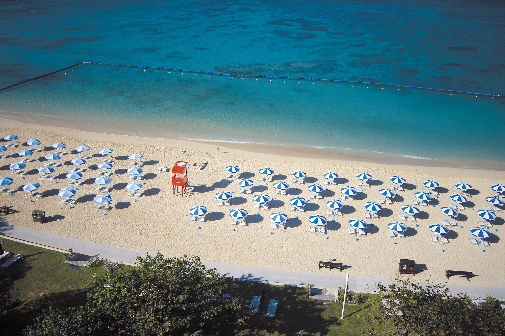 Фото Hotel Nikko Alivila Yomitan Resort Okinawa