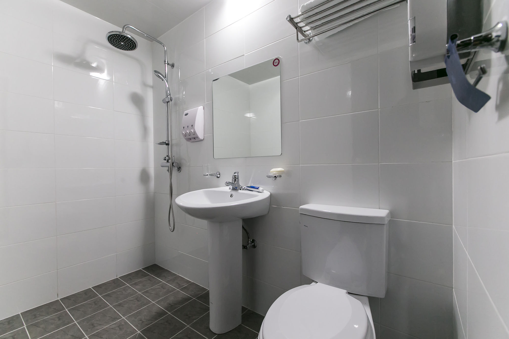 Фото Cordelia Hotel