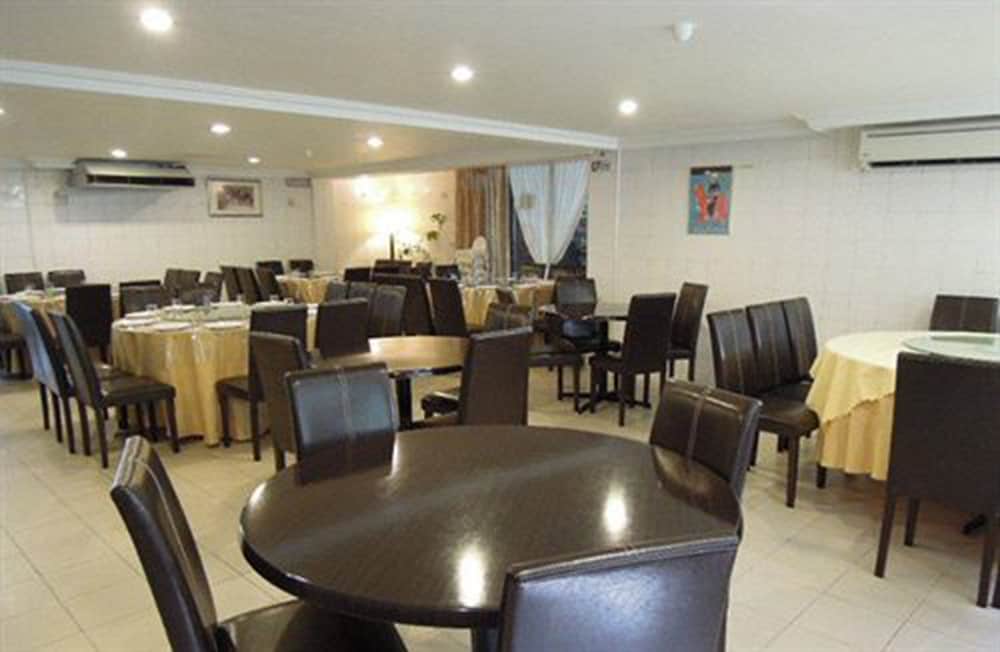 Фото Ymca International Hostel