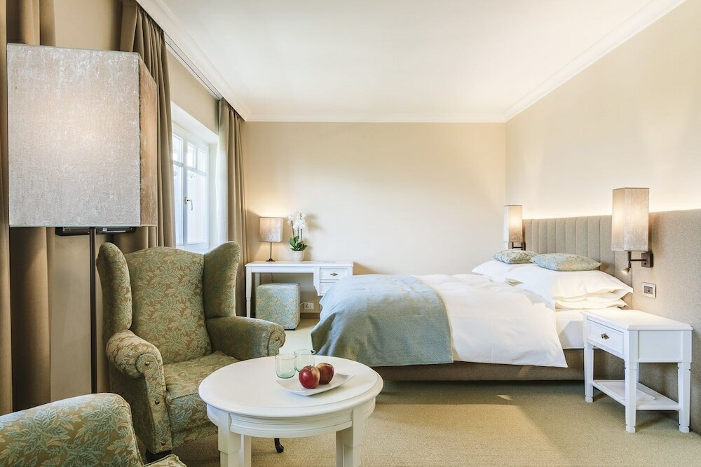 Фото Hotel Pienzenau am Schlosspark