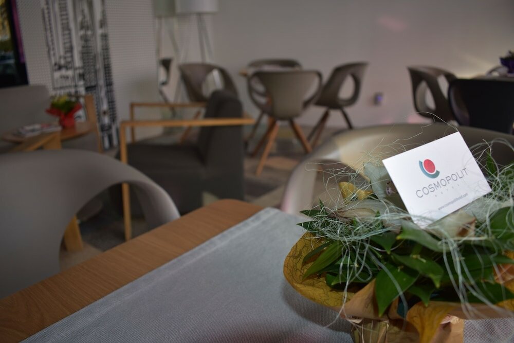 Фото Hotel Cosmopolit