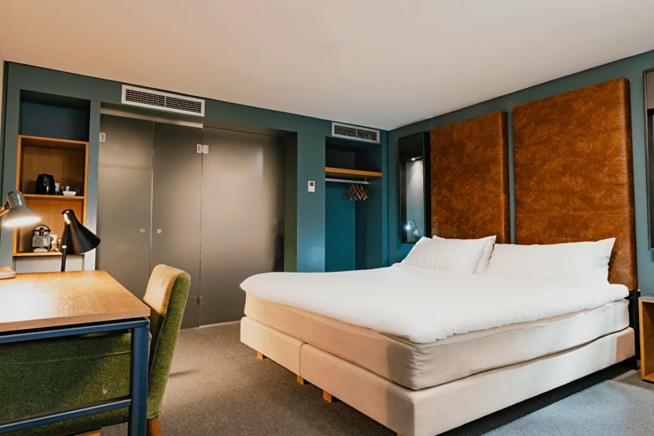 Фото Hotel De Hallen