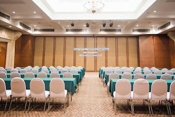 Фото Laithong Hotel