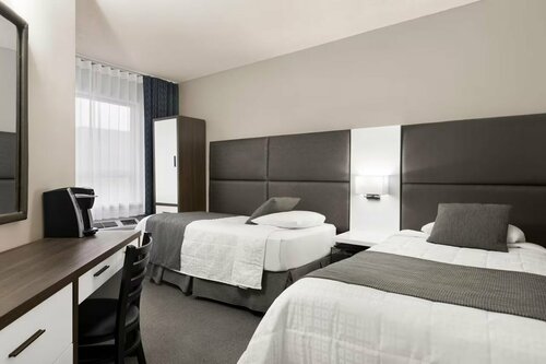 Гостиница Travelodge Hotel by Wyndham Montreal Centre в Монреале