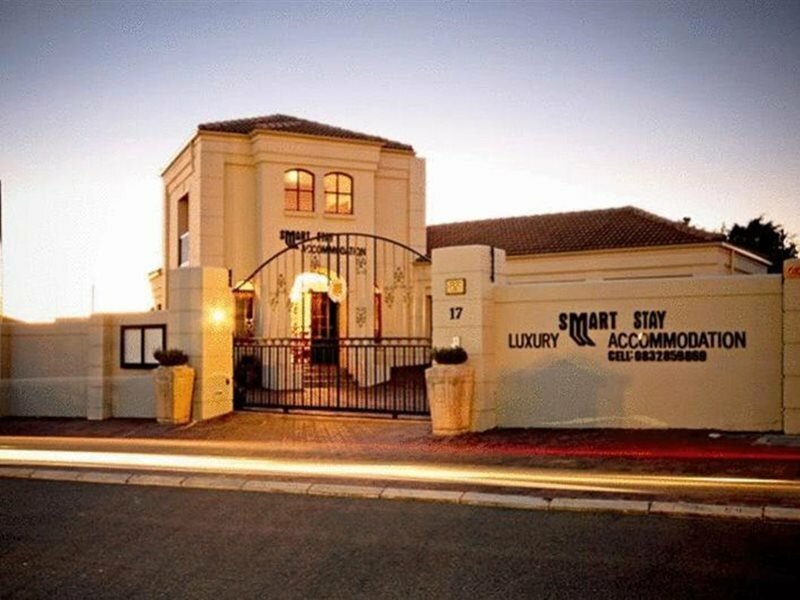 Фото A Smart Stay Apartments