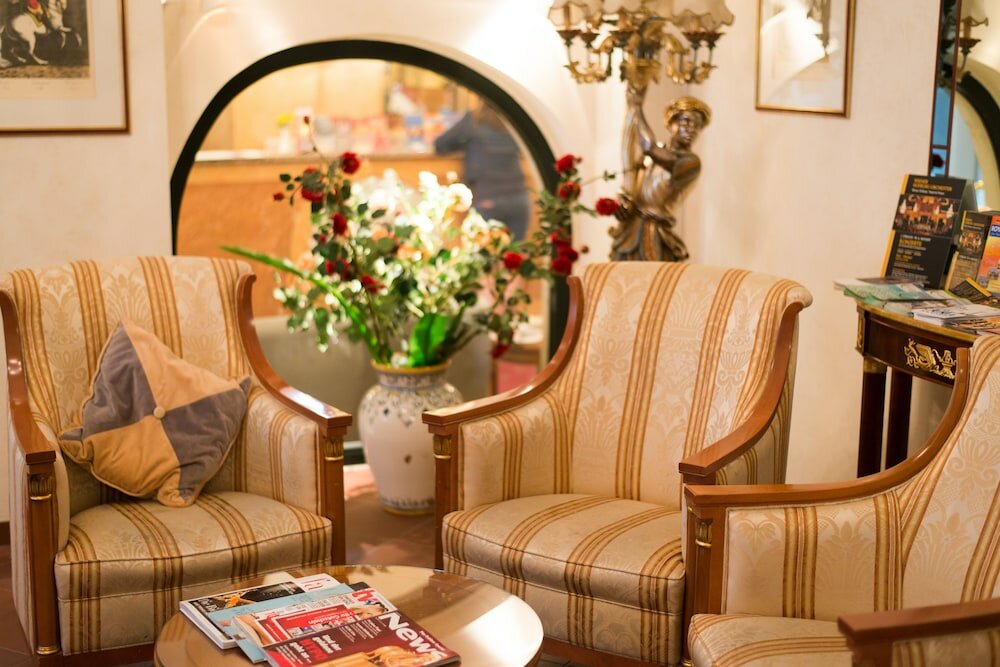 Фото Hotel Mailberger Hof