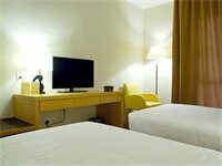 Внешний вид отеля Seri Costa Hotel в Малакке, фото 2