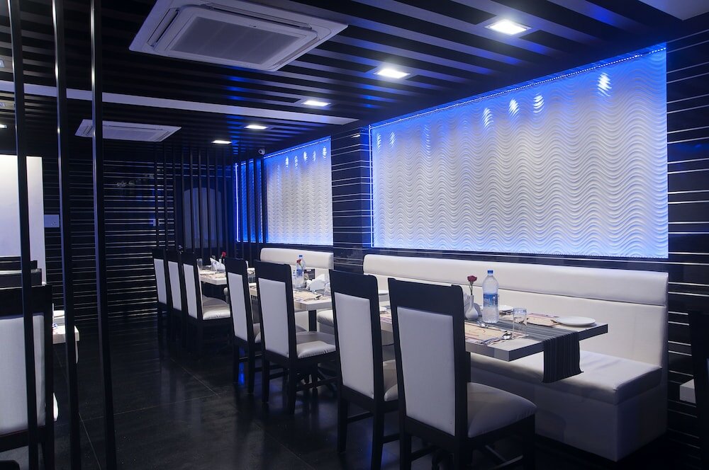 Фото Park Avenue Hotel