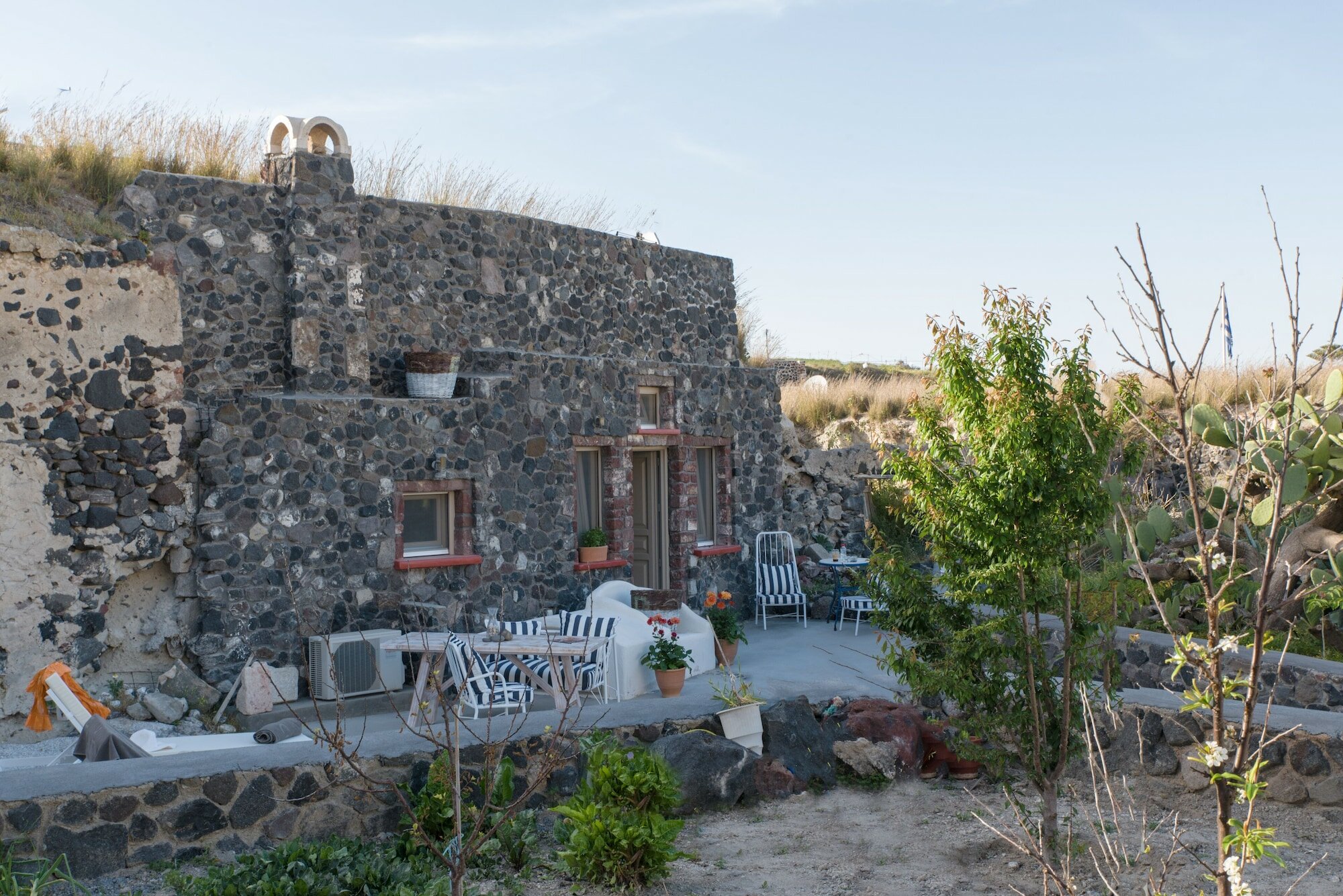 Фото Lagadi Suites by K&k