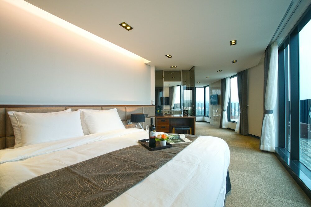 Фото I Jin Hotel