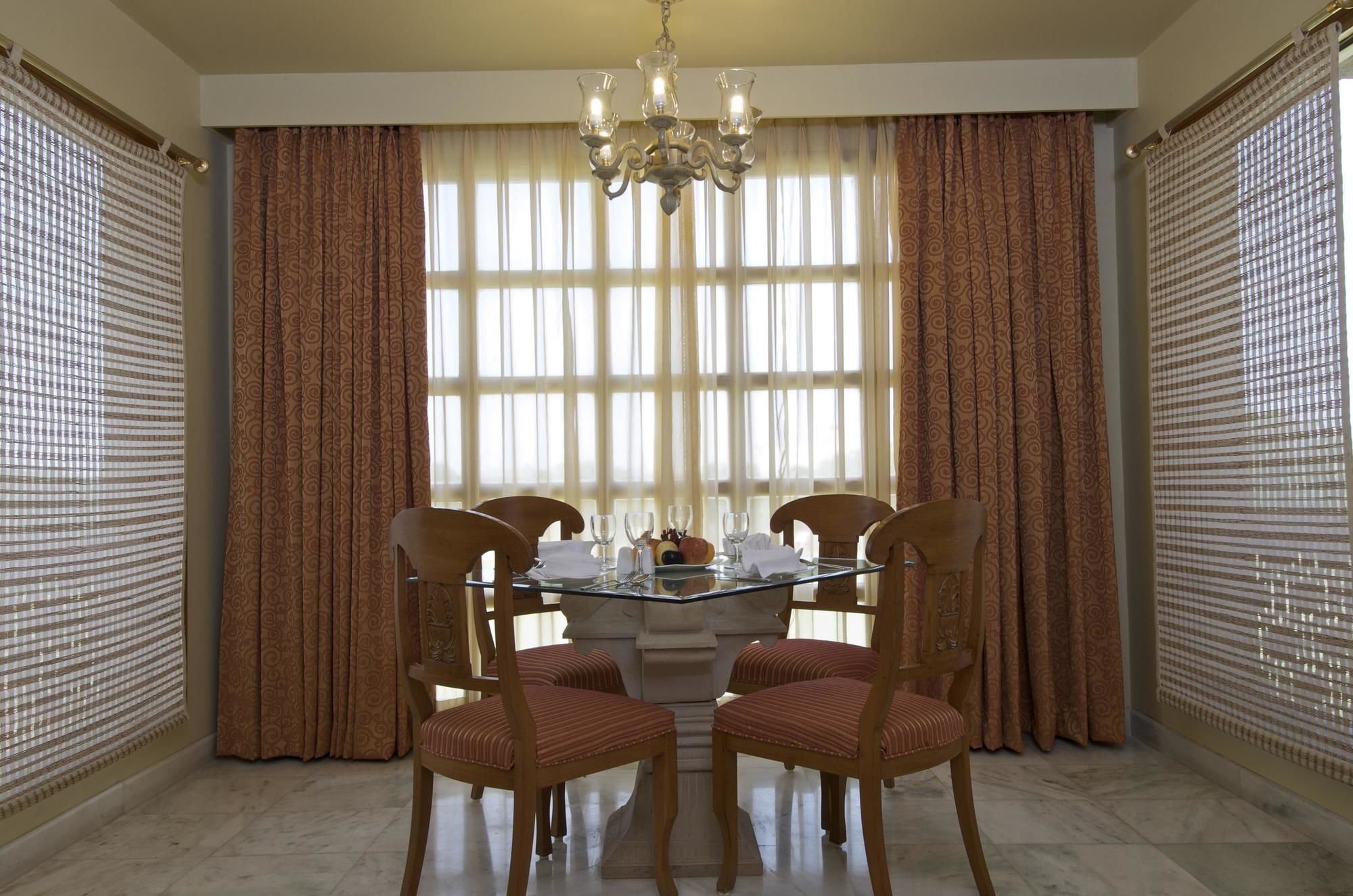 Фото The Ummed Jodhpur Palace Resort & SPA