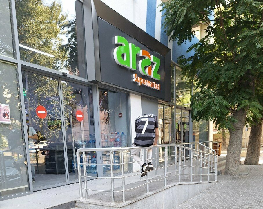 Supermarket Araz supermarket, Bakı, foto