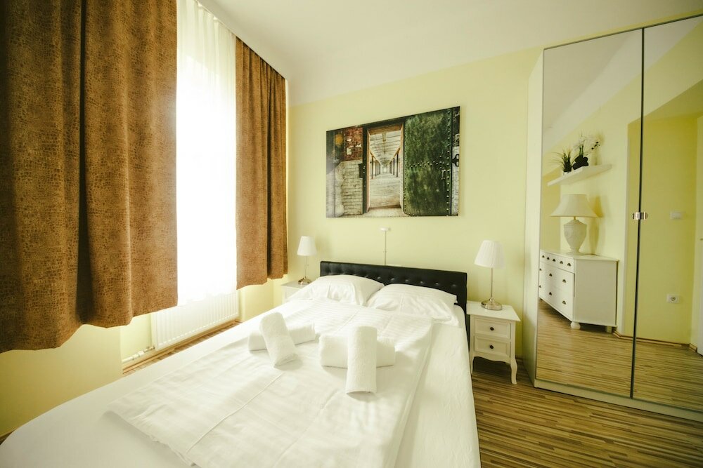 Фото Hotel California