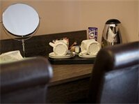 Фото The Three Horseshoes Hotel