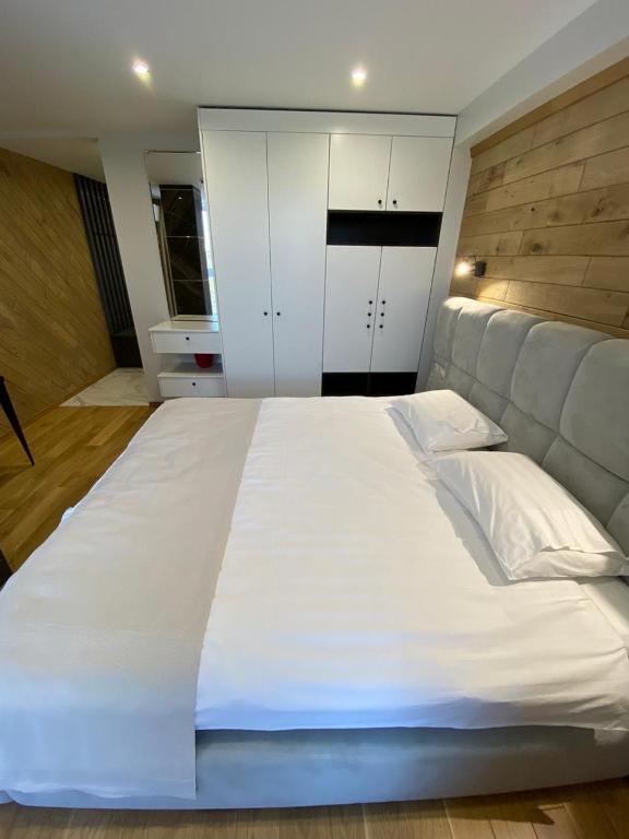 Фото Aloft Apart Hotel