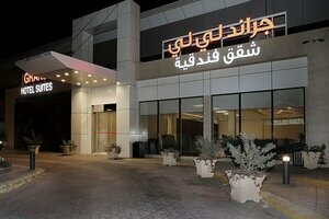 Гостиница Grand Lily Hotel Suites