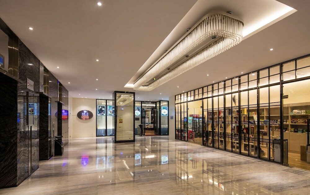 Фото Ramada Encore Wuhan