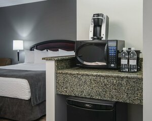 Гостиница Viscount Gort Hotel