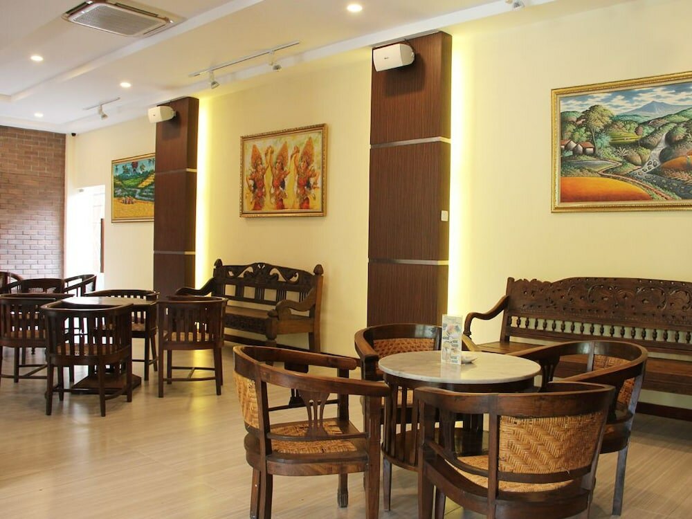 Фото Narita Hotel Surabaya