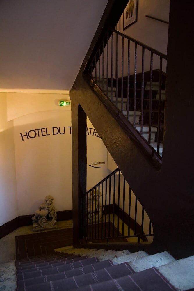 Фото Hotel du Theatre