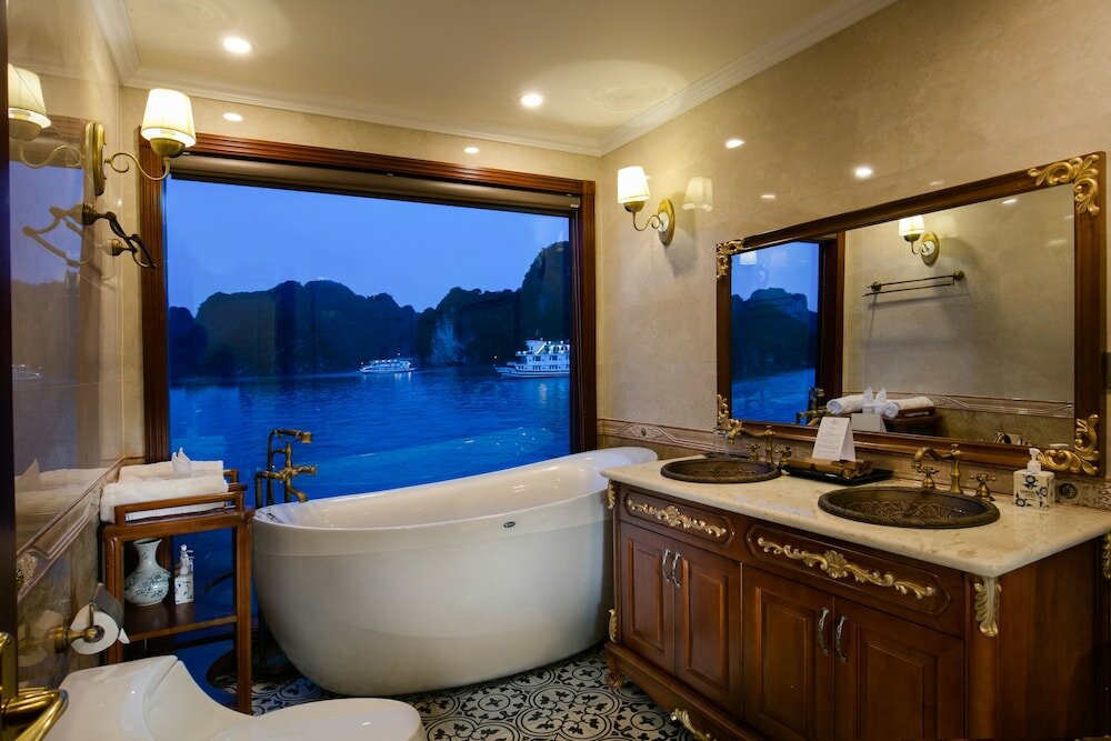 Фото Emperor Cruise Ha Long